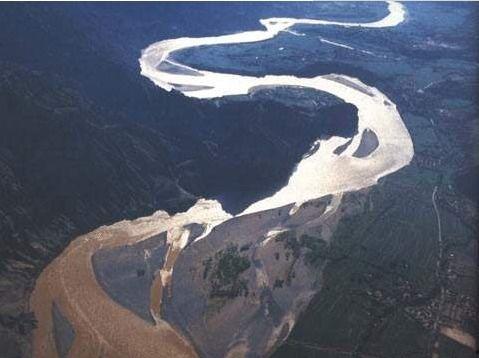 愤怒的叶河,激流勇进，探寻生态与文明的冲突